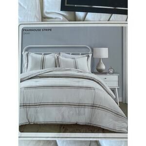 NIB Lush Decor Gray King Size 3 PCs Comforter Set